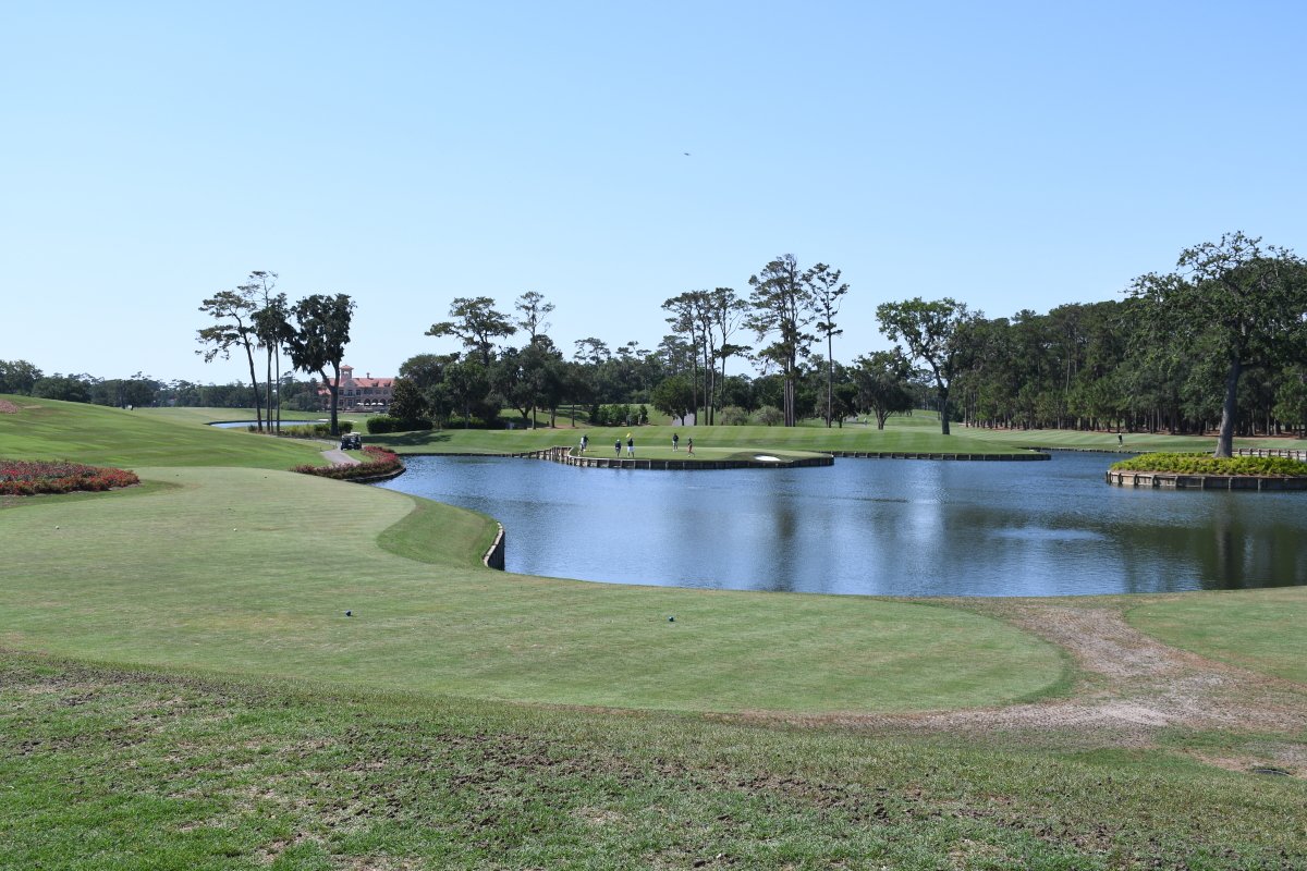 Could Dehydration Be Costing You Shots on the Golf Course? - Hydracaddie®